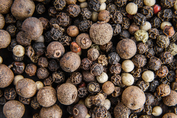 peppercorns 5 peppers