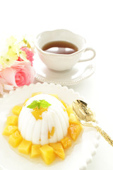 Chinese food, mango and Almond Tofu agar jelly 