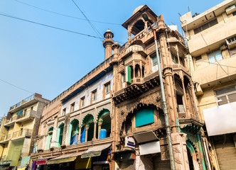 Fototapeta na wymiar Historic mosque at Main Bazaar Road in Delhi, India