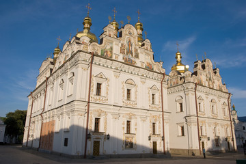 Fototapeta na wymiar National Historic Cultural Sanctuary Kyiv Pechersk Lavra, Kyiv, Ukraine