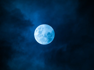 Obraz na płótnie Canvas Full Moon Blue Night