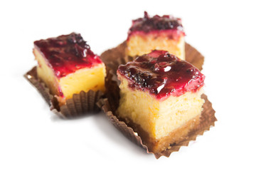Mii Cheesecakes con marmellata di fragole 