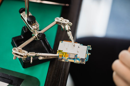 Mobile phone repairing