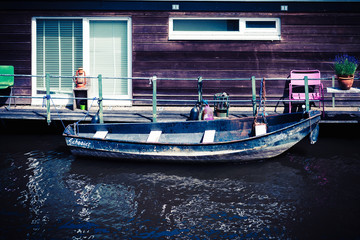 Fototapeta na wymiar The old blue boat: Schooier (beggar)