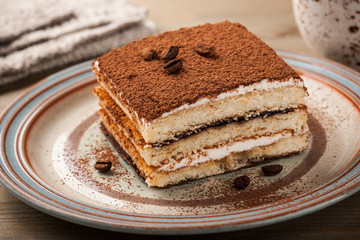 Tiramisu cake