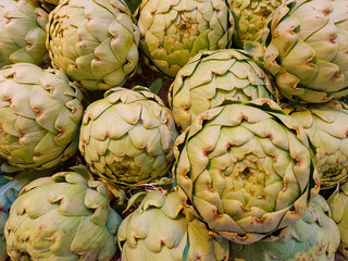 Some artichokes are waiting to be sold