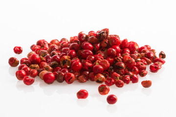 uncultivated red pepper