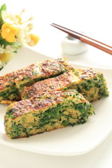 Japanese food, seaweed in Tamagoyaki