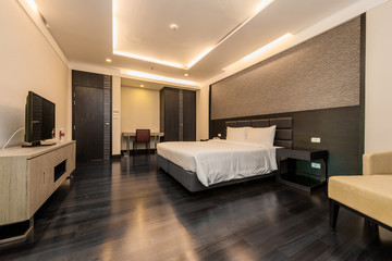 Interior design: Big modern Bedroom