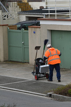 104 Best Technicien De Surface Images Stock Photos Vectors Adobe Stock 104 Best Technicien De Surface Images Stock Photos Vectors Adobe Stock