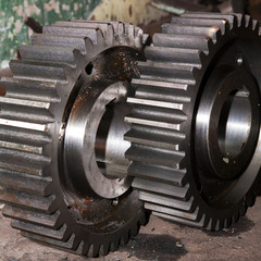 large gears and cogs, titanium and steel industry parts