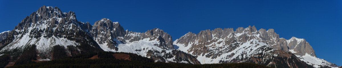 Impressionen aus Tirol - Der Wilde Kaiser Im Frühling