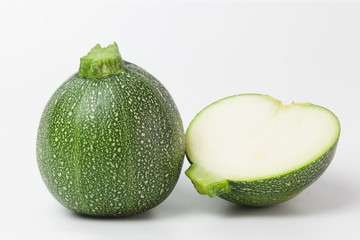 grüne, runde Zucchini