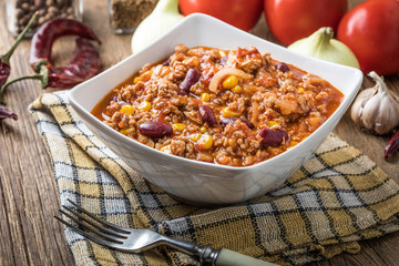 Chili con carne in a bowl.