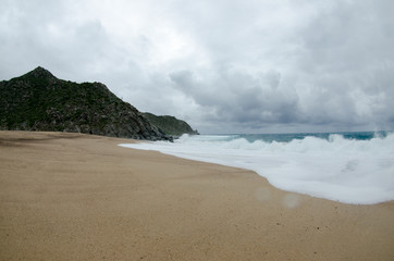 Obraz premium Scenics from the bay of Cabo Pulmo, where the desert meets the sea, Baja California sur Mexico.