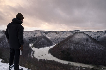 Ausblick auf den Runden Berg geniesen