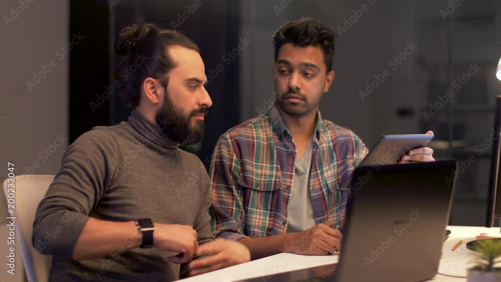Aufkleber deadline, technology and people concept - programmers team with tablet pc computer and smart watch w