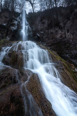 Obraz premium Wasserfall Schwäbische Alb