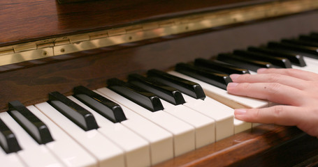 Fototapeta na wymiar Practice piano at home