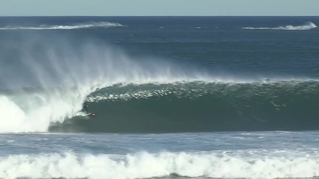 Surfing Worldwide Action Sport