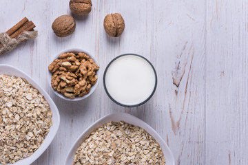 Raw oatmeal with ingredients