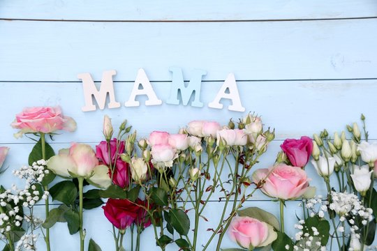 Blumenstrau&szlig; - Mama - Muttertag Gr&uuml;&szlig;e