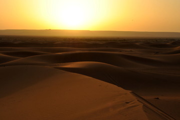 Dunas del Sahara, Marruecos, atardecer