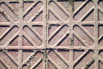External flooring with diamond pattern seen from near and from above