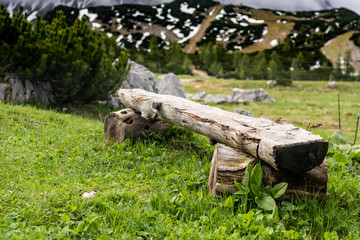Rastplatz in den Bergen der Alpen