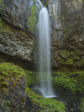 Wy'east Falls in the Columbia River Gorge