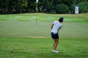 Fototapeta premium Golf is a sport that requires serious training.