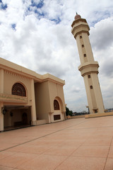 Fototapeta premium Gaddafi Mosque - Uganda, Africa