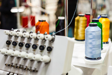 sewing process in the phase of overstitching