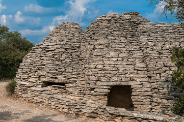 Steinh&auml;user im Dorf der Bories bei Gordes