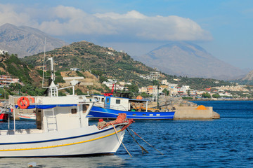  Bateaux dans le port de Plakias en crète