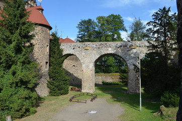 Zamek Czocha - kamienny most nad fosą, Polska