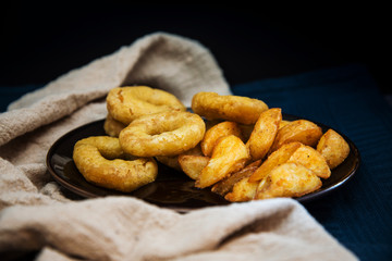 Fast food Homemade Crunchy Fried onion rings