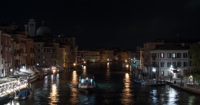 Timelapse of the Grand Canal at night