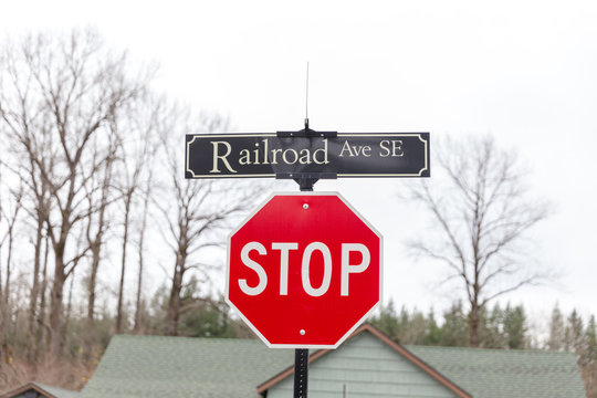 Railroad Avenue Southeast and Stop Sign