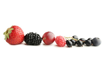 Fototapeta na wymiar Fresh berries isolated on white background