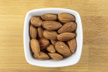Raw Almond Kernels