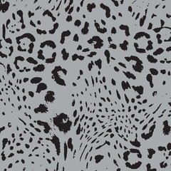 Trendy Leopard or cheetah skin seamless pattern, animal fur. Fabric design, wrapping paper, textile.