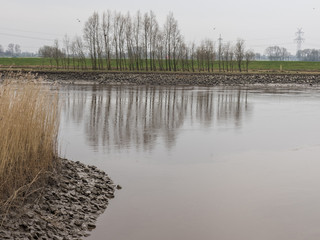 Der Fluss Leda und die Stadt Leer