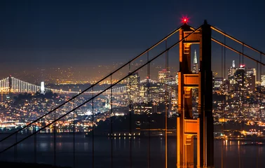 Stickers pour porte Pont du Golden Gate Golden Gate Bridge la nuit