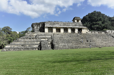 Fototapeta na wymiar Vorkolumbische Maya-Ausgrabungsstätte Palenque, UNESCO-Weltkulturerbe, Palenque, Chiapas, Mexiko, Mittelamerika