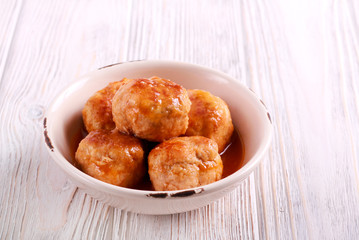 Turkey meatballs with gravy
