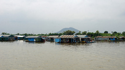 tonle sap flaoting village