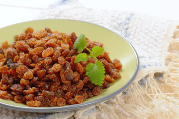 plate of sweet raisins