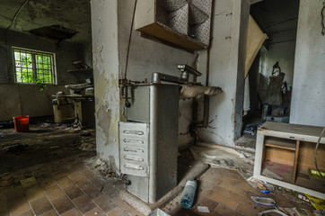 waschsalon mit geraeten