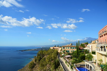 イタリア、シチリアのタオルミーナの風景